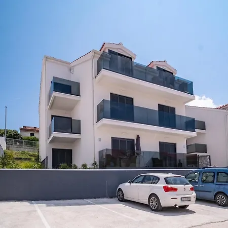 Daire Spacious One Bedroom Lana